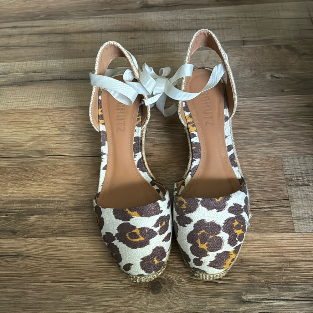 Schutz cheetah print espadrille wedges - size 7